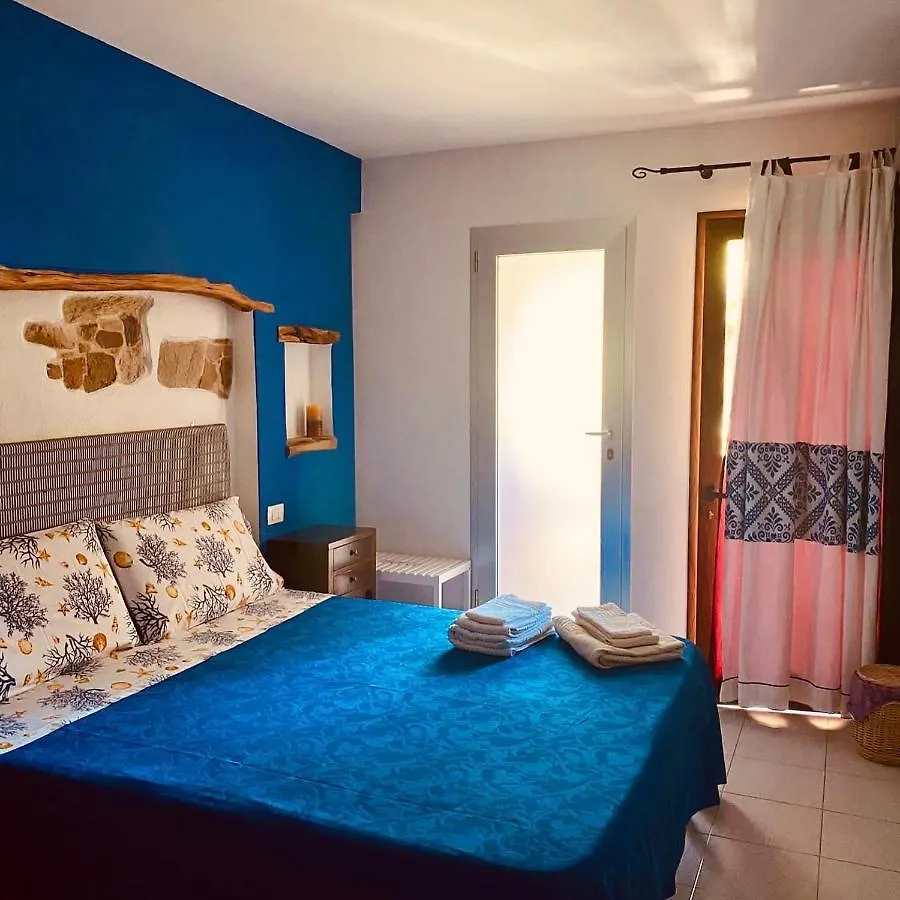 B&B Su Tostainu Teulada 0*,